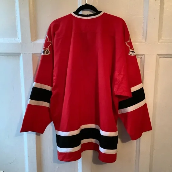 Team Canada Hockey Jersey - Picture 5 of 9